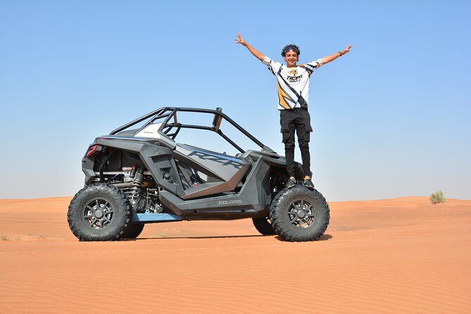 1 seater Dune Buggy Safari / In Morning - Reaching the red desert and getting ready