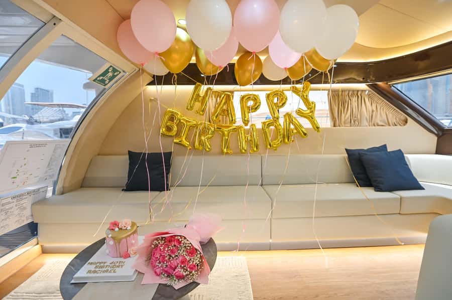 2 Hour Birthday Celebration on a Yacht in Dubai - Dubai Marina, 25 minutes of towers and water