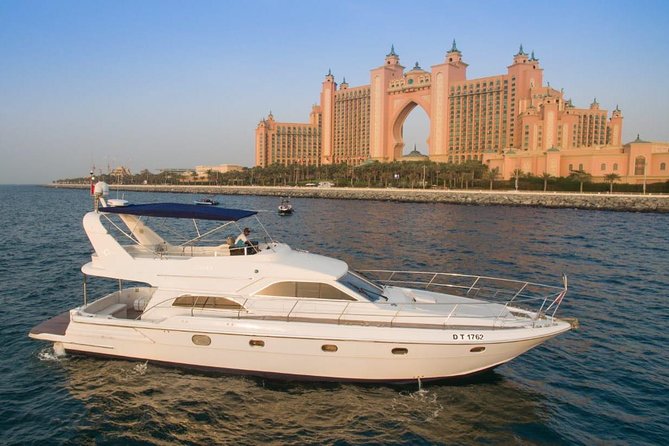 2 Hour Yacht Tour Around Palm Island - Should You Book the Palm Island Yacht Tour?