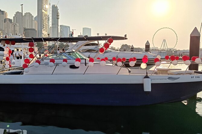 2Hours and 30Minute Private Boat Tour in Dubai - What the boat service adds