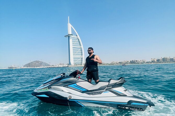30mins Burj Al Arab Jetski Tour - The three-minute Burj Al Arab photo stop