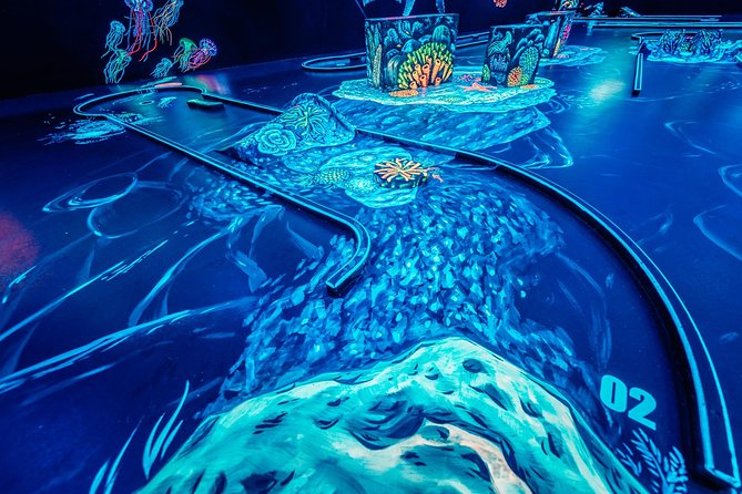 3d Blacklight Minigolf - Jbr / Marina Dubai - Escaping Dubai’s heat without losing your afternoon
