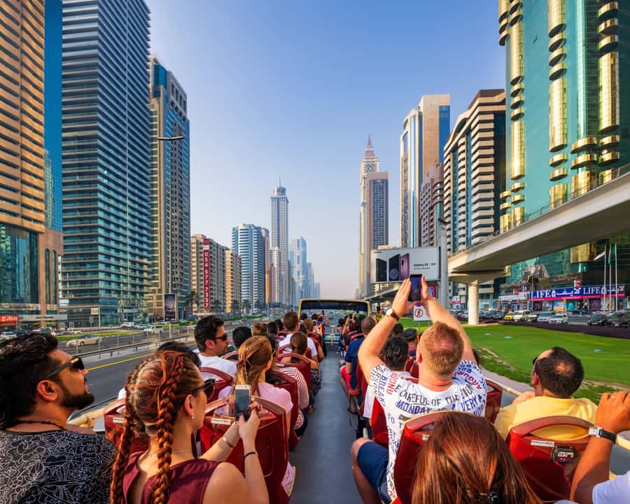 5-Day Pass: Hop-On Hop-Off, Lost World Aquarium, Dubai Frame - Dubai Creek by dhow, with pizza included