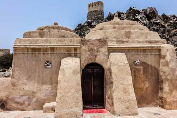 6 Emirates Private Tour From Dubai In One Day - Ras Al Khaimah adds a museum in a historic fort
