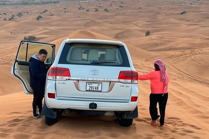 6 Hours Desert Safari Dubai Tour with BBQ Dinner & Live Shows - Timing, Comfort, and Simple Preparation