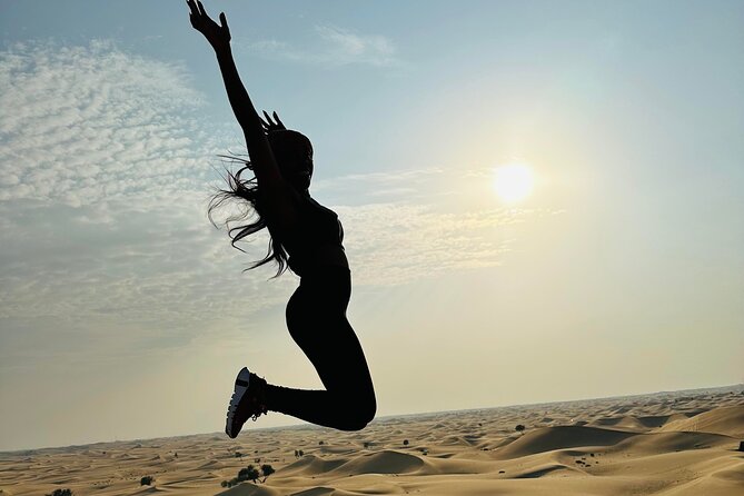 Abu Dhabi: 4x4 Desert Safari and Sandboarding. - Who will enjoy this safari most