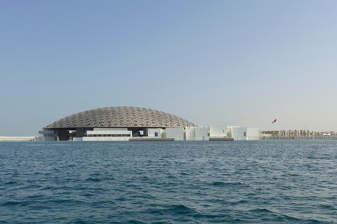 Abu Dhabi City Full Day Sightseeing Tour From Dubai - Emirates Palace and the Presidential Palace drive-by