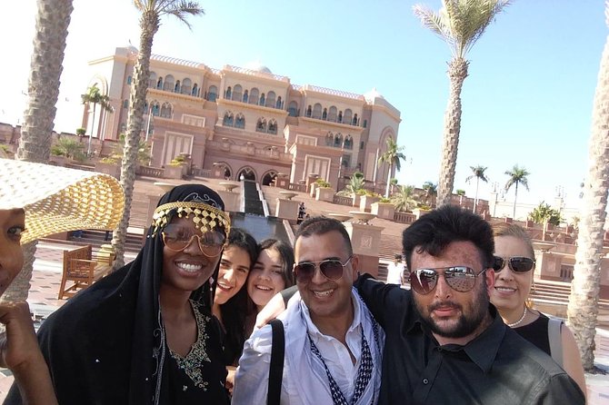 Abu Dhabi City Full Day Sightseeing Tour From Dubai - Saadiyat Island and Yas Island from the road