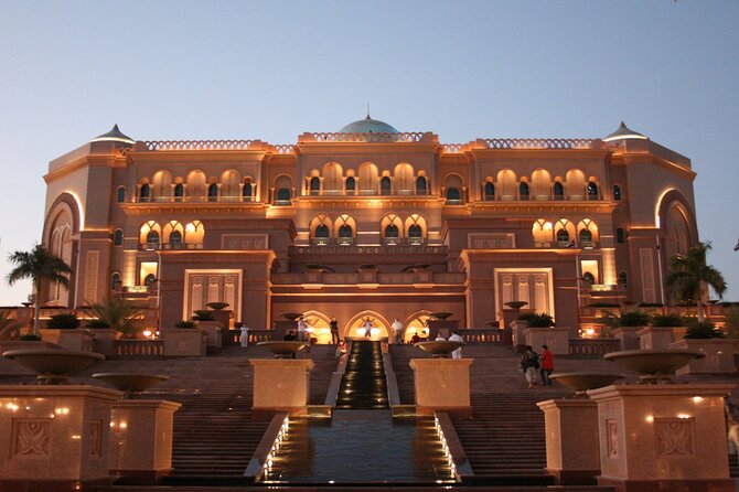 Abu Dhabi City, Sheikh Zayed Mosque & Ferrari World Tour with Transfers - Should you book it?
