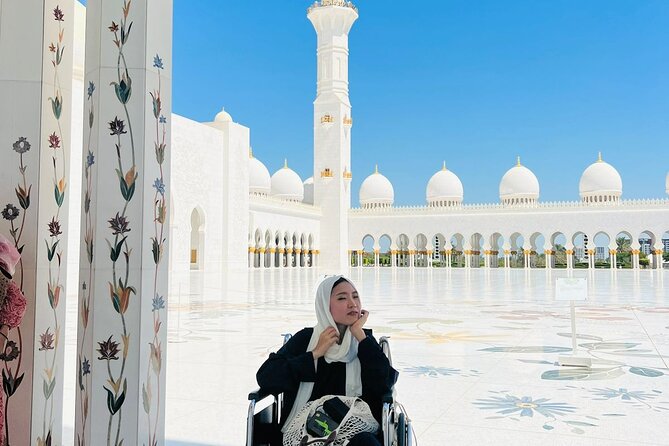 Abu Dhabi City Tour and Qasr AL Watan - Etihad Towers and the city skyline