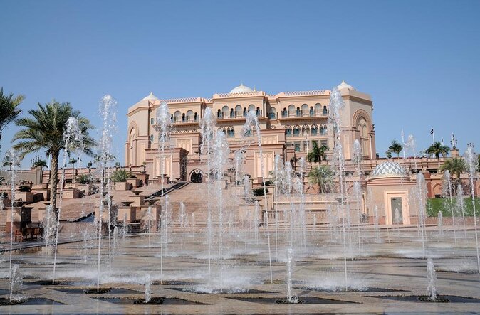 Abu Dhabi City Tour from Dubai: Qasr Al Watan, Emirates Palace, Mosque - Quick takeaways for this Abu Dhabi day trip