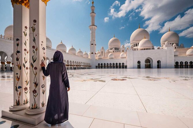 Abu Dhabi City Tour Full Day - Marina Mall and the Corniche
