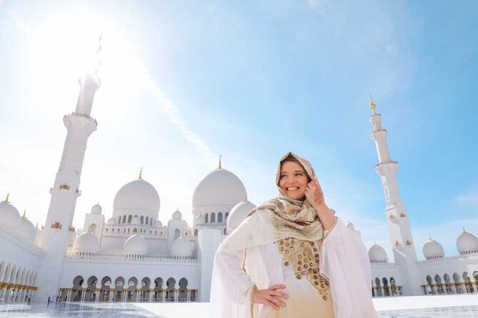 Abu Dhabi City Tour Full Day - Yas Island and Ferrari World