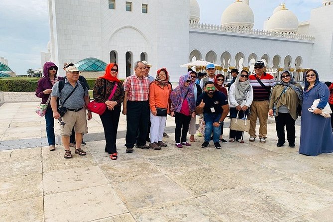 Abu Dhabi City Tour, Grand Mosque, Emirates Palace & The Louvre - Emirates Palace and the polished face of Abu Dhabi