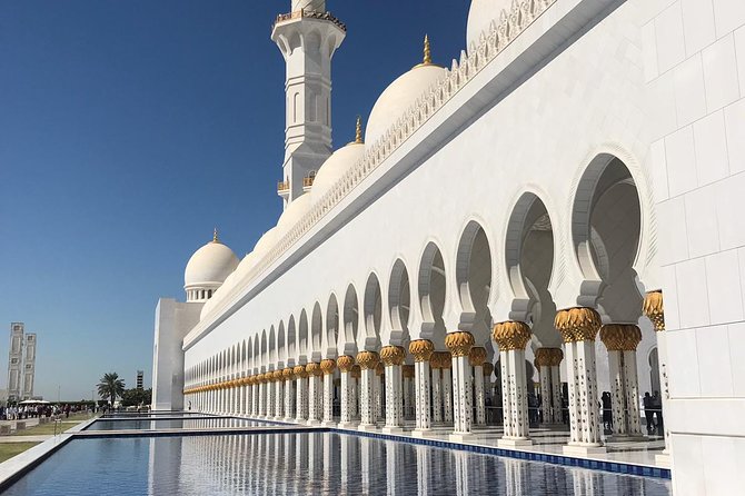 Abu Dhabi City Tour (Grand Mosque & Qasr Al Watan) - A short stop at Abu Dhabi’s dates market