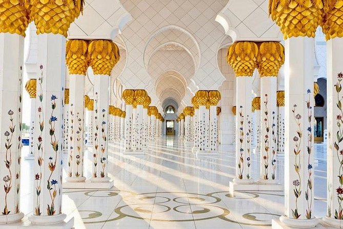 Abu Dhabi City Tour in 4x4 Private Vehicle, Dubai Pickup Option - Emirates Palace: Abu Dhabi at its most lavish
