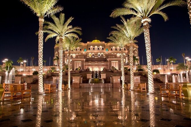 Abu Dhabi City Tour in a 4x4 Shared Vehicle - Emirates Palace and Abu Dhabi’s luxury image