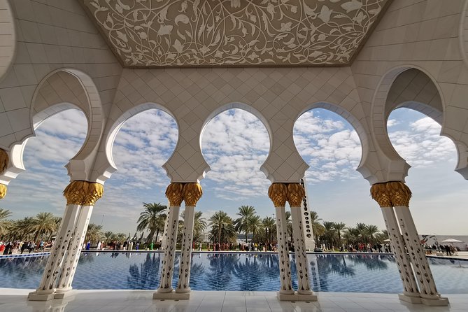 Abu Dhabi City Tour Including Ferrari World Tickets from Dubai - Yas Marina Circuit and the ride back