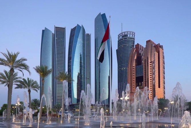 Abu Dhabi City Tour with Buffet Lunch - Traditional village and presidential sights