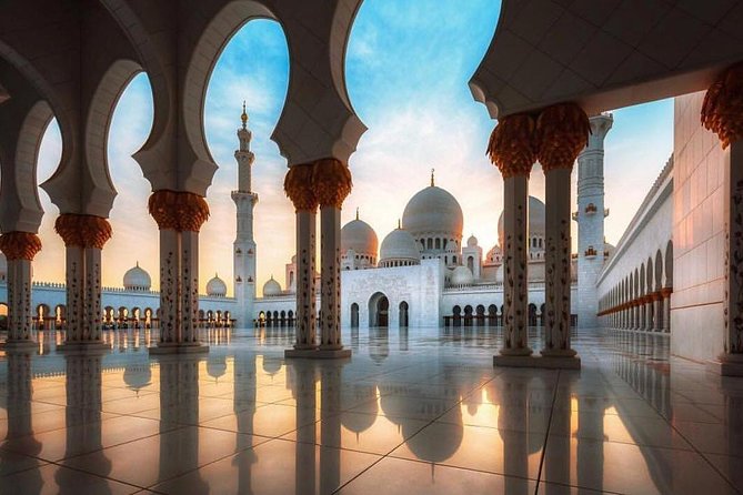 Abu Dhabi City Tour with Ferrari world & Buffet Lunch - Sheikh Zayed Grand Mosque, the day’s essential stop
