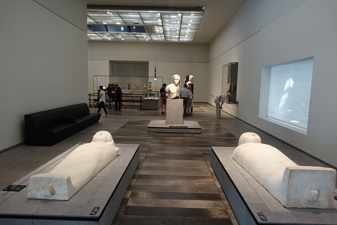 Abu Dhabi City Tour with Gold Coffee: A Taste of Luxury & Culture - Louvre Abu Dhabi: modern design meets global art