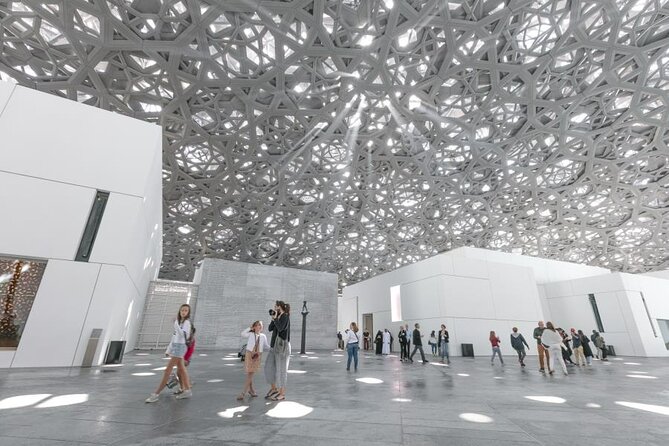 Abu Dhabi City Tour with Louvre Museum from Dubai Small Group - Heritage Village and the older desert story