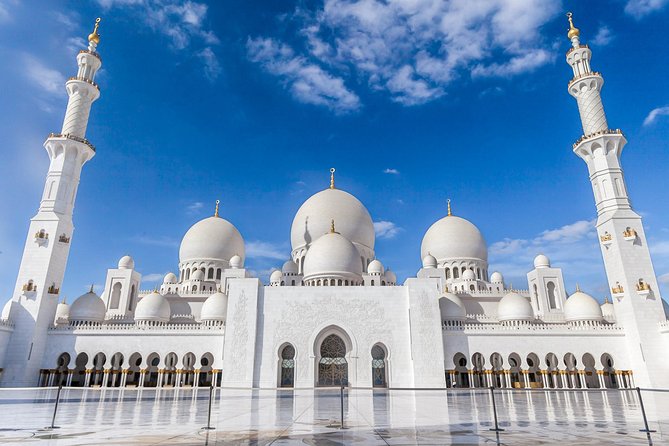 Abu Dhabi City Tour with Louvre Museum from Dubai Small Group - The morning drive from Dubai to Abu Dhabi