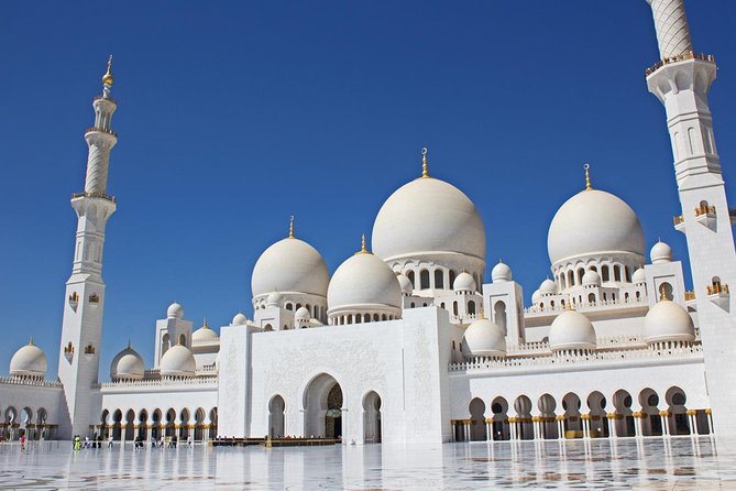 Abu Dhabi City Tour with Qasr al Watan With Free Shuttle Transfer - Ferrari World and Yas Island: a quick look, not a theme-park day