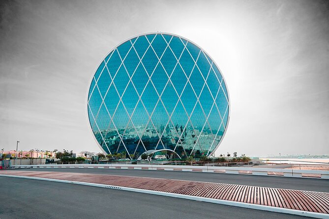 Abu Dhabi City Tour With Shaikh Zayed Grand Mosque. - The Sheikh Zayed Grand Mosque deserves the best hour