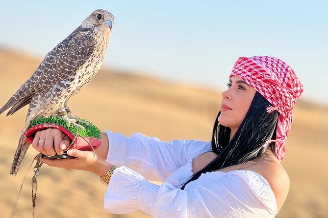 Abu Dhabi Desert Safari Tour with Shows & Buffet Dinner - Who will enjoy this safari most
