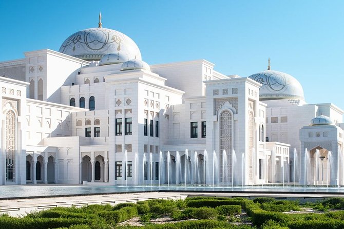 Abu Dhabi Full Day City Tour - Dates, gold, and the city’s shopping side