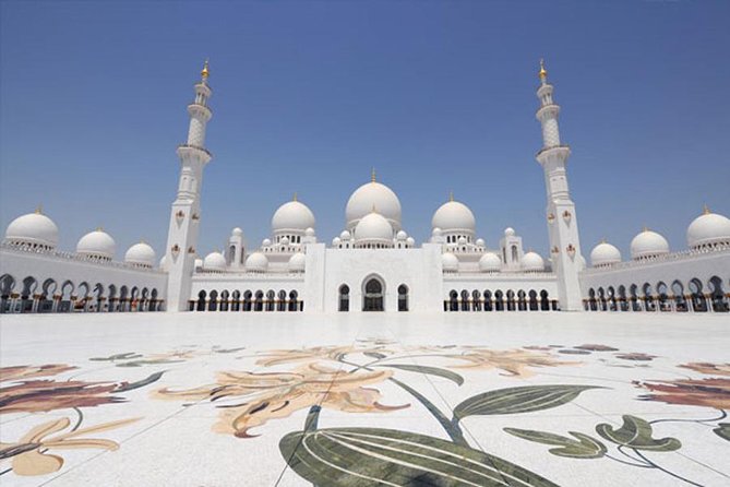 Abu Dhabi Grand Mosque and Heritage Village Day Trip from Dubai - Union Square and the Abu Dhabi Corniche
