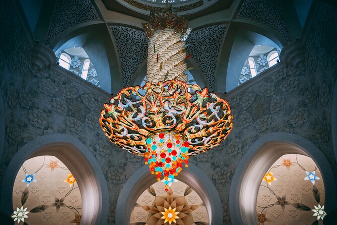Abu Dhabi Grand Mosque Tour With Louvre Museum Tickets - Is $101 a fair price?