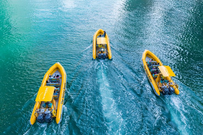Abu Dhabi Guided Sightseeing Boat Tours - Heritage Village and Lulu Island