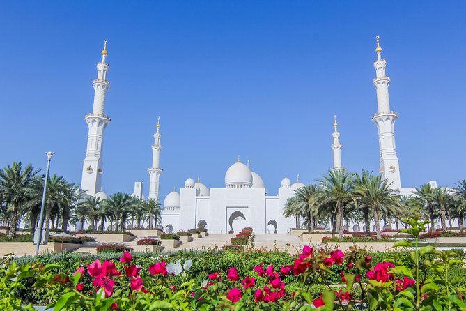 Abu Dhabi Half-Day City Highlights Tour from Abu Dhabi - The Grand Mosque: allow time for the main event