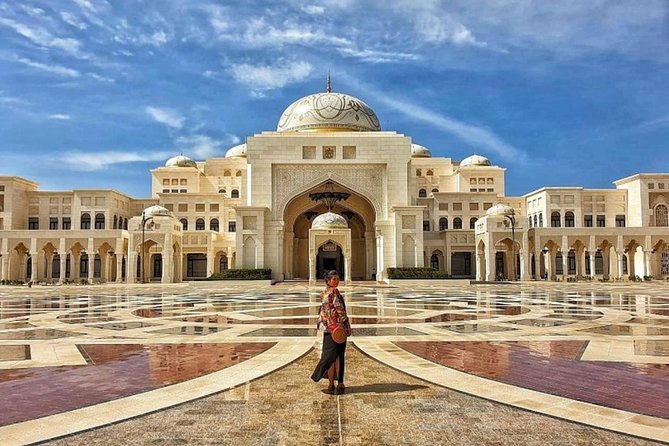 Abu Dhabi Half Day City Tour - Emirates Heritage Village: a short look at Abu Dhabi before oil