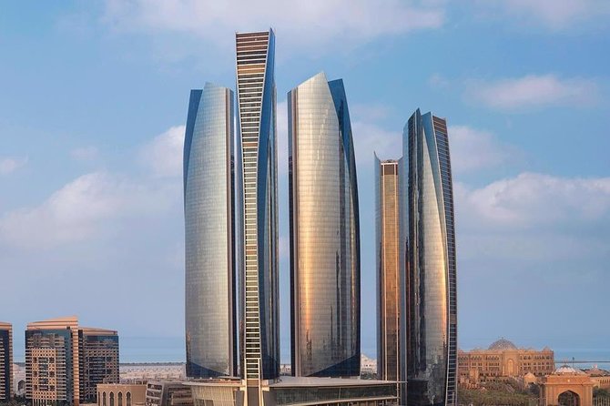 Abu Dhabi Half Day City Tour - Abu Dhabi Dates Market: a fifteen-minute shopping decision