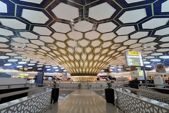 Abu Dhabi International Airport (AUH) VIP Lounge Access - Showers, family facilities, and practical amenities