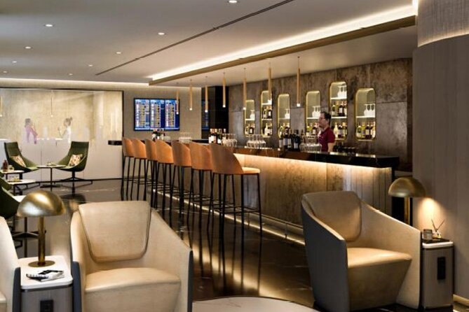 Abu Dhabi International Airport (AUH) VIP Lounge Access - Three hours or six hours for your connection