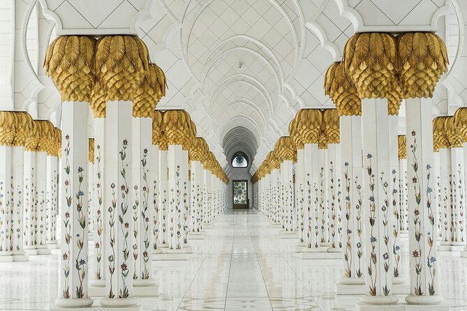 Abu Dhabi Layover & Stopover : Discover the City Between Flights - The vehicle, group size, and comfort