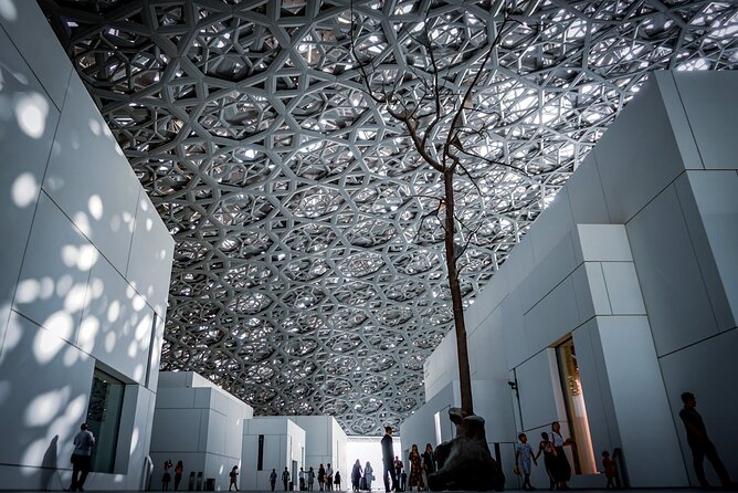 Abu Dhabi Mosque and Louvre Museum with Lunch from Dubai - Two Abu Dhabi icons in one demanding day