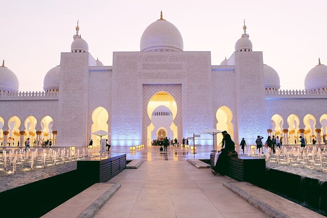 Abu Dhabi Sheikh Zayed Grand Mosque Tour - The 90-minute ride from Dubai to Abu Dhabi