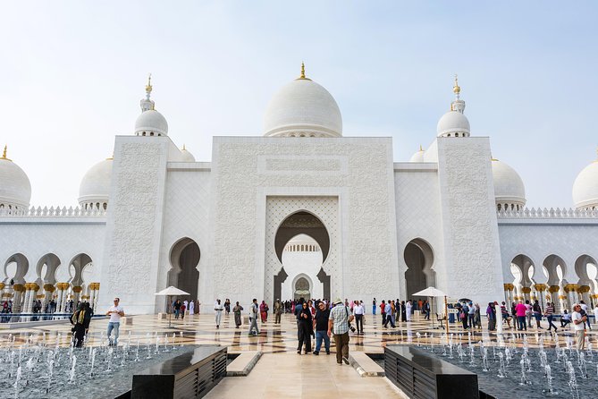 Abu Dhabi Sheikh Zayed Mosque Half-Day Guided Tour from Dubai - Riding From Dubai to Abu Dhabi