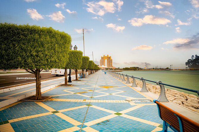 Abu Dhabi Sightseeing Tour: Sheikh Zayed Mosque, Heritage Village & Dates Market - Understanding the Founder’s Memorial