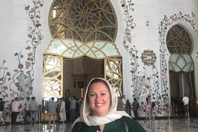Abu Dhabi Sightseeing with Sheikh Zayed Grand Mosque & Louvre Abu Dhabi Private - Private transport changes the shape of the day