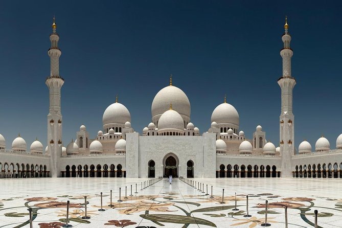 Abu Dhabi Tour from Dubai, Sheikh Zayed Mosqe & City Sightseeing - Sheikh Zayed Grand Mosque: the main event