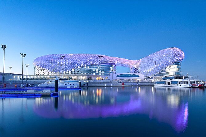 Abu Dhabi Tour Full-Day from Dubai small group with Grand Mosque - The Dates Market is one of the more useful stops