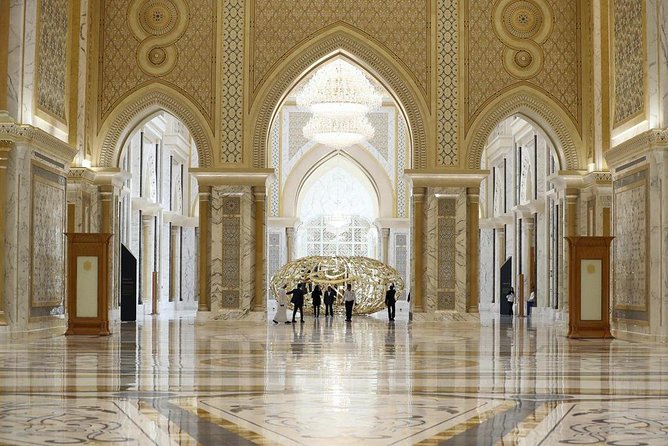 Abu Dhabi Tour: Grand Mosque, Heritage Village, Emirates Palace & Qasr Al Watan - Heritage Village and the Corniche
