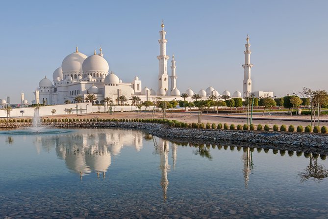 Abu Dhabi Tour with Grand Mosque Visit and Other options - A long but useful introduction to Abu Dhabi