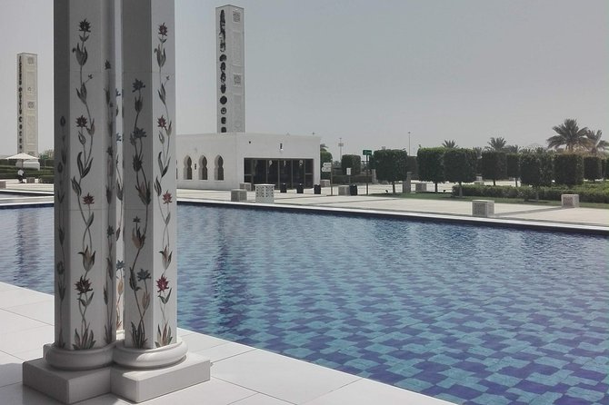 Abu Dhabi Tour with Sheikh Zayed Grand Mosque from Dubai - The Corniche, Lulu Island, and Abu Dhabi’s skyline